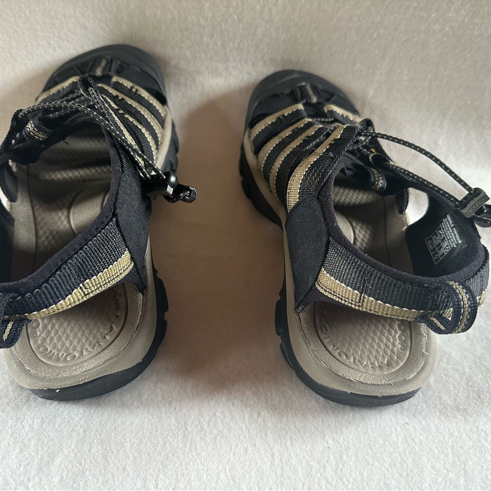 Keen Men’s Newport H2 Black/Stone Grey Sandals Size 12 - Picture 7 of 14